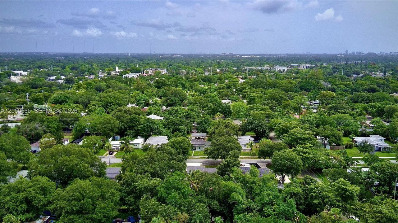 For Sale: $800,000 (0 beds, 0 baths, 1762 Square Feet)