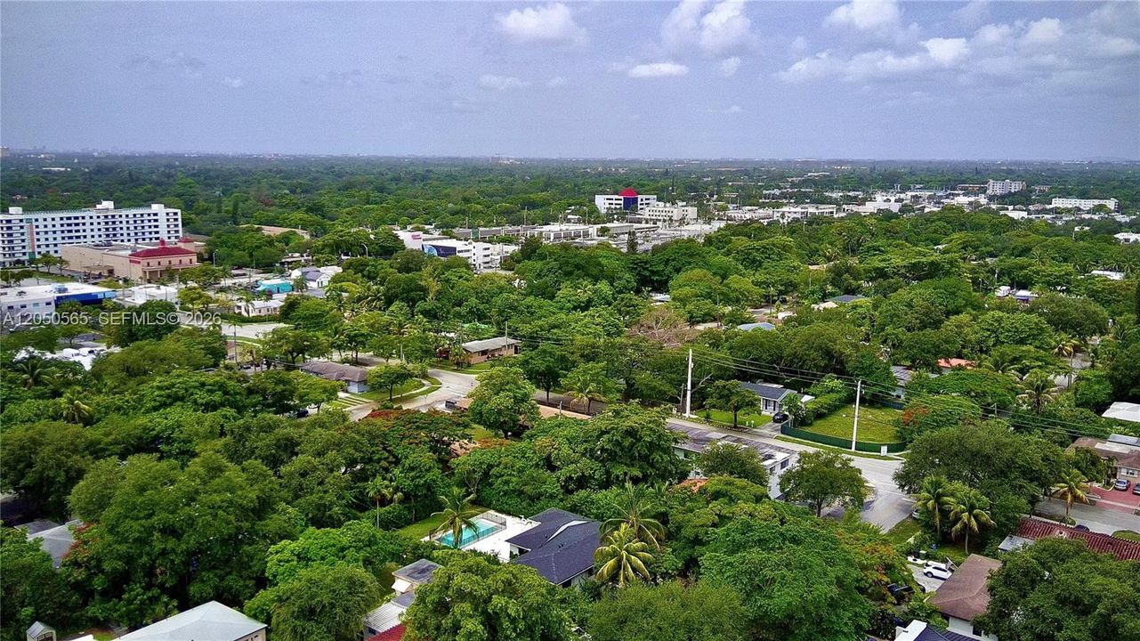 For Sale: $800,000 (0 beds, 0 baths, 1762 Square Feet)