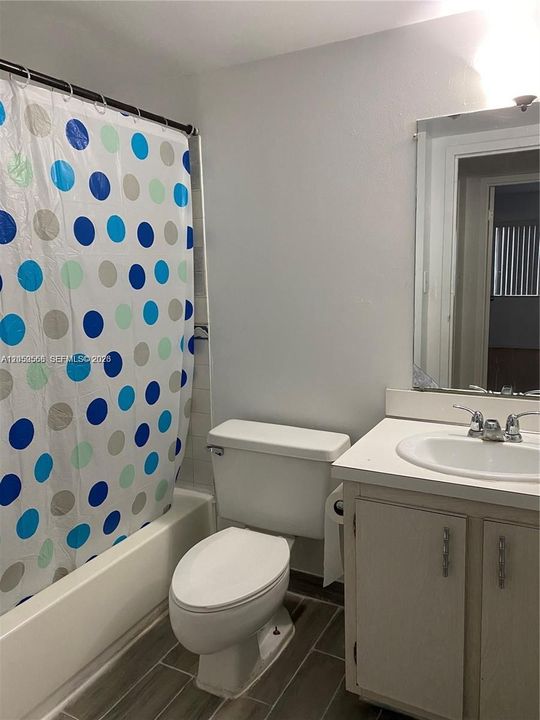 For Rent: $1,690 (1 beds, 1 baths, 650 Square Feet)