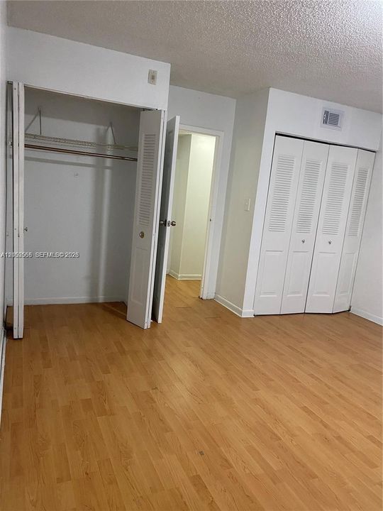 For Rent: $1,690 (1 beds, 1 baths, 650 Square Feet)