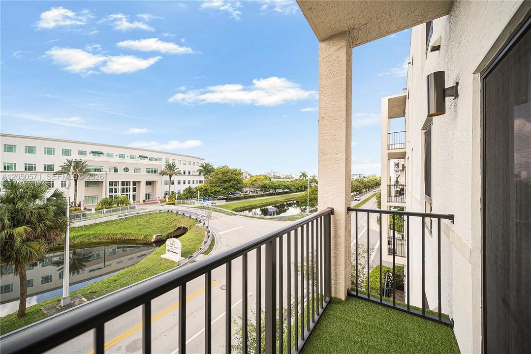En Venta: $319,000 (1 camas, 1 baños, 738 Pies cuadrados)