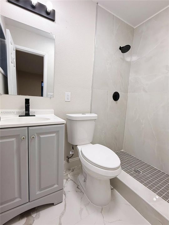 For Sale: $499,000 (4 beds, 2 baths, 1470 Square Feet)
