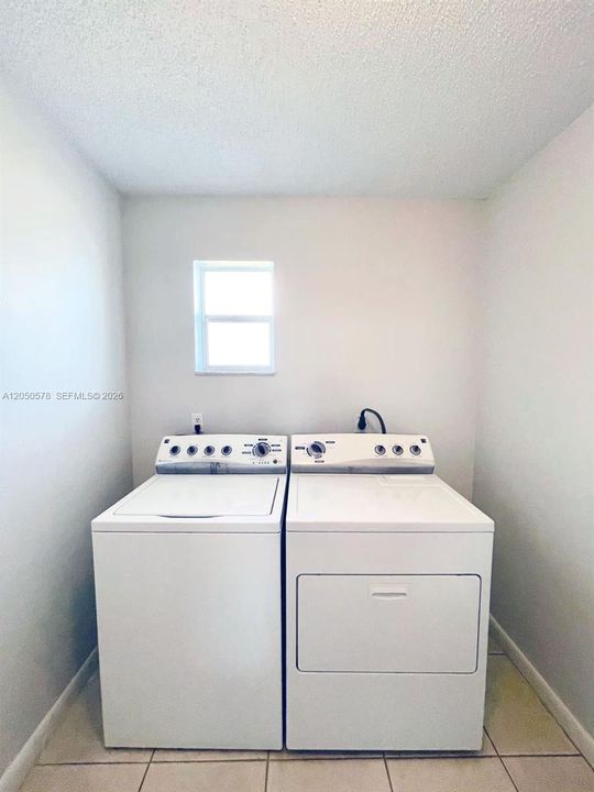 For Sale: $579,000 (0 beds, 0 baths, 1131 Square Feet)