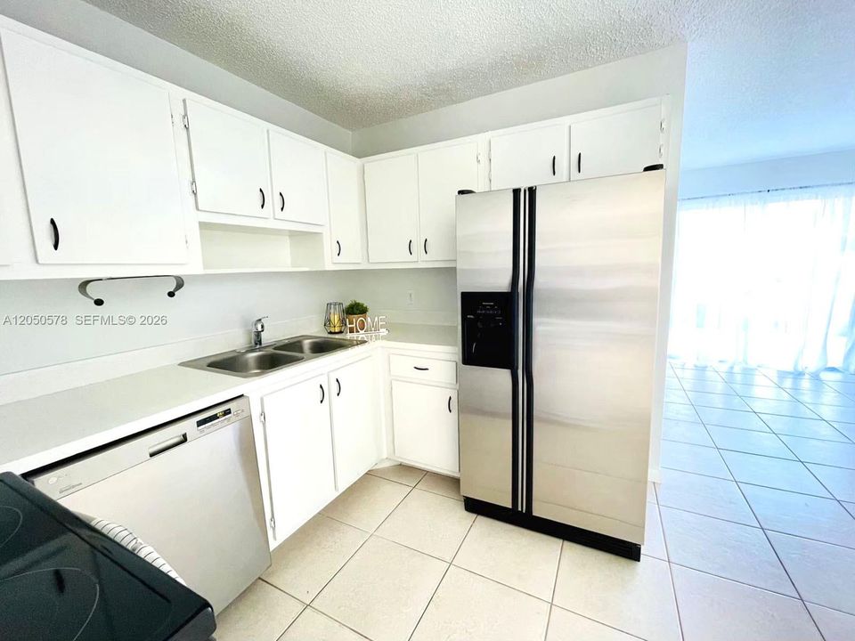 For Sale: $579,000 (0 beds, 0 baths, 1131 Square Feet)