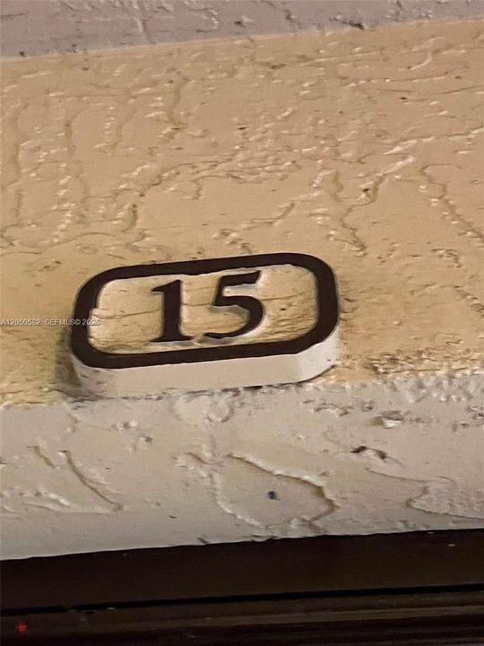 For Rent: $2,100 (2 beds, 2 baths, 980 Square Feet)