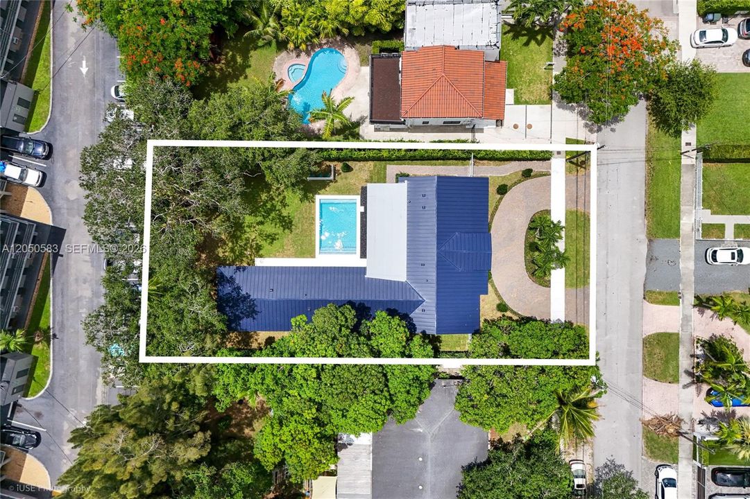 For Sale: $2,675,000 (4 beds, 3 baths, 2651 Square Feet)