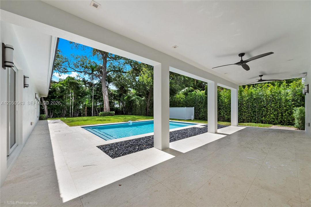 For Sale: $2,675,000 (4 beds, 3 baths, 2651 Square Feet)