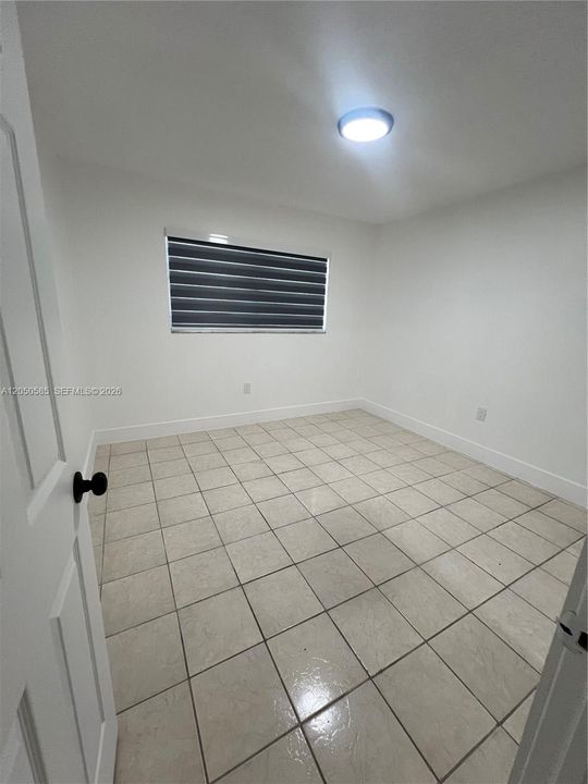 For Rent: $1,990 (2 beds, 1 baths, 741 Square Feet)