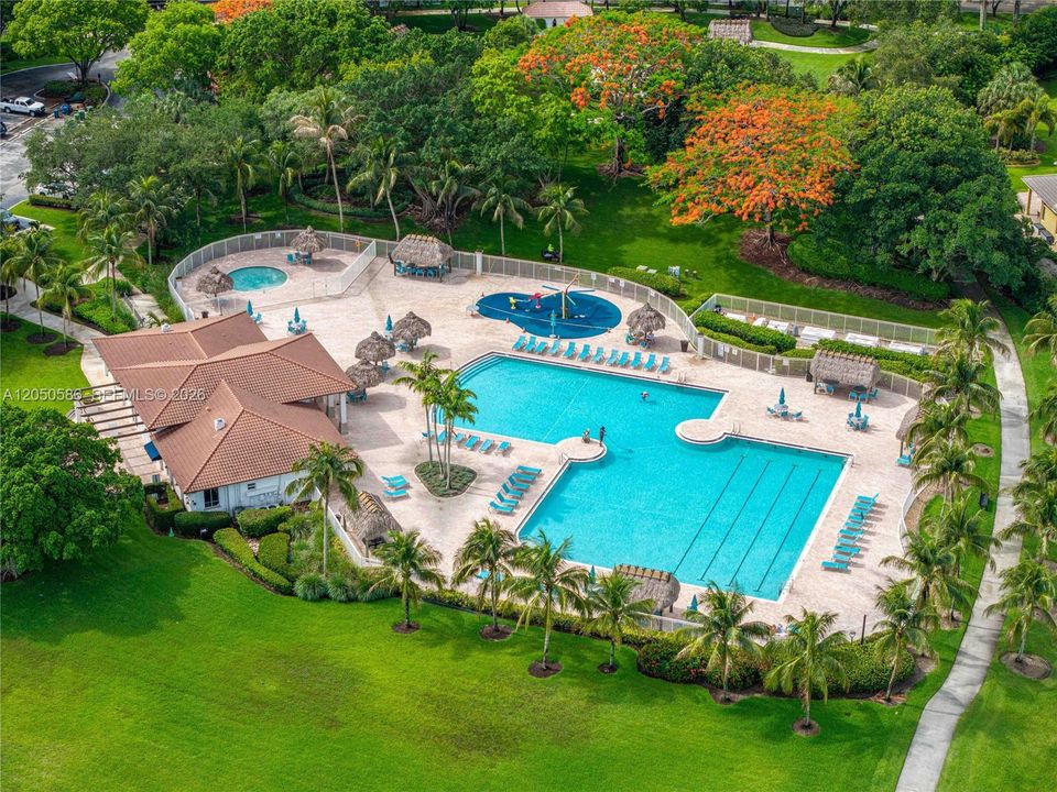For Sale: $1,285,000 (5 beds, 3 baths, 2986 Square Feet)