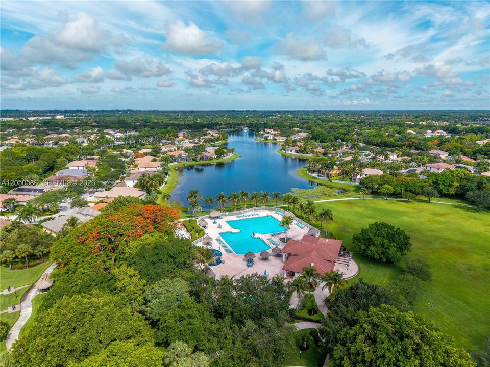 For Sale: $1,285,000 (5 beds, 3 baths, 2986 Square Feet)