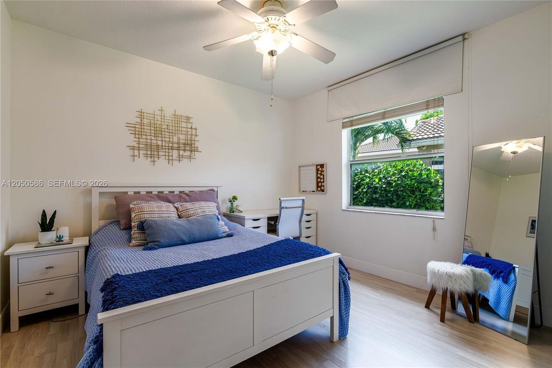 For Sale: $1,285,000 (5 beds, 3 baths, 2986 Square Feet)