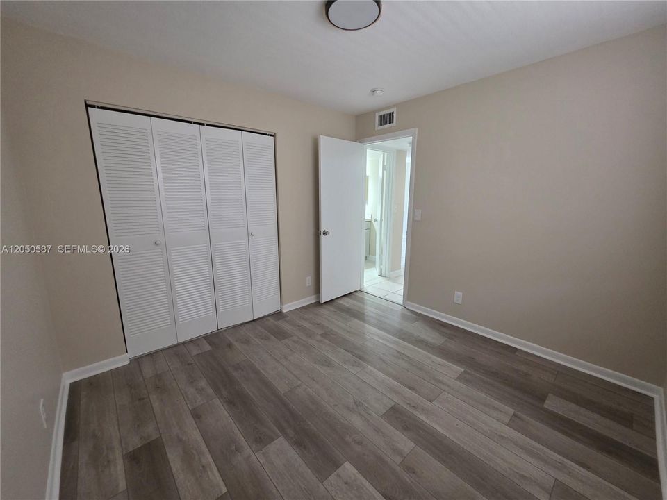 For Rent: $1,850 (2 beds, 2 baths, 809 Square Feet)