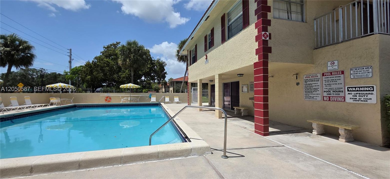 For Rent: $1,850 (2 beds, 2 baths, 809 Square Feet)
