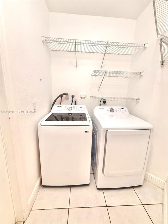 В аренду: $4,890 (4 спален, 3 ванн, 2549 Квадратных фут)