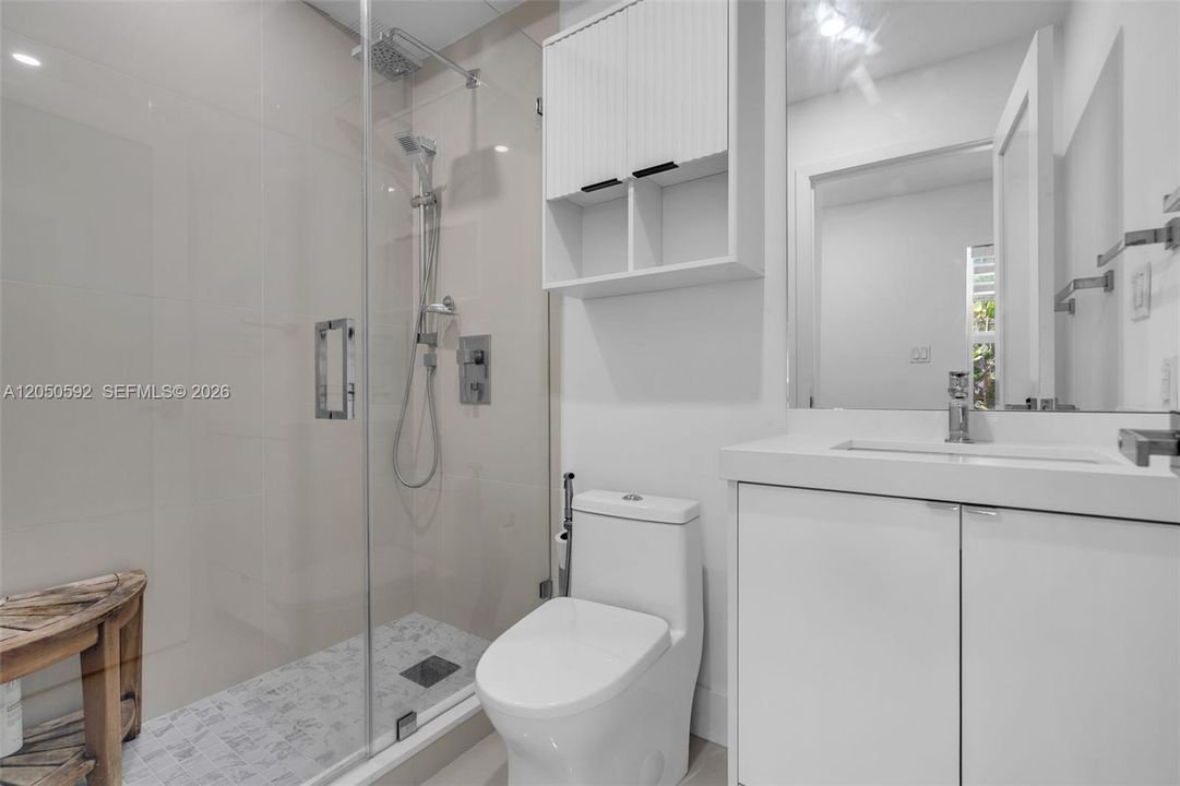 For Sale: $699,000 (4 beds, 3 baths, 1390 Square Feet)