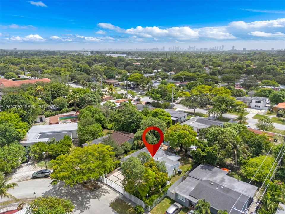 For Sale: $699,000 (4 beds, 3 baths, 1390 Square Feet)
