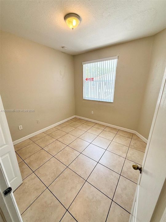 2nd Bedroom