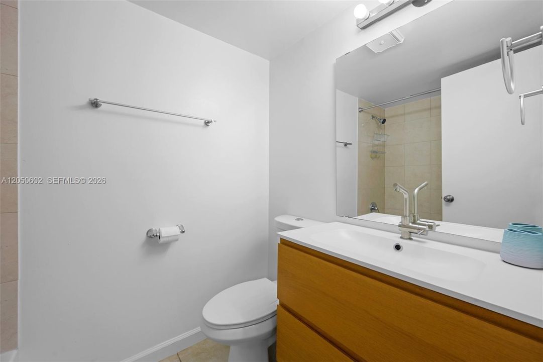 В аренду: $3,200 (3 спален, 2 ванн, 1750 Квадратных фут)