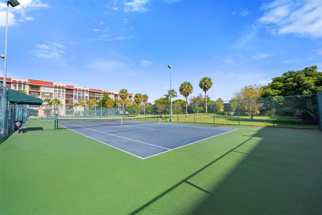 В аренду: $3,200 (3 спален, 2 ванн, 1750 Квадратных фут)