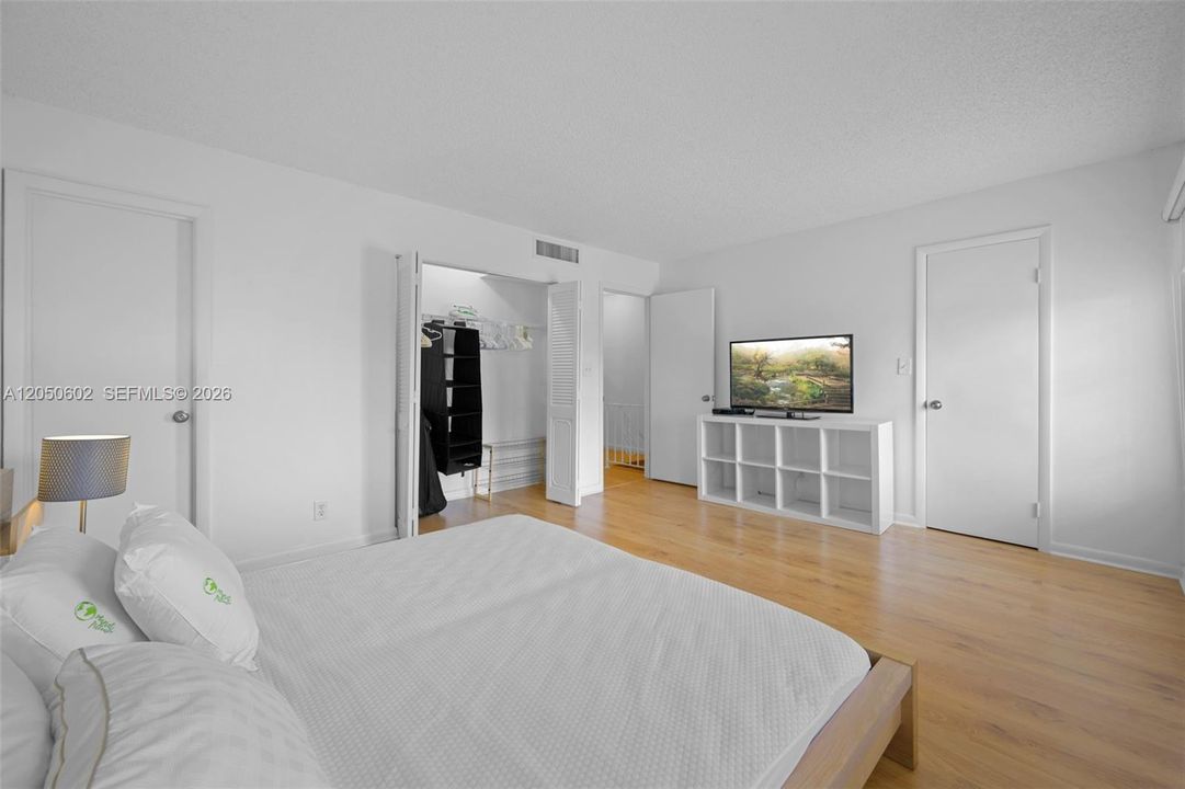 В аренду: $3,200 (3 спален, 2 ванн, 1750 Квадратных фут)
