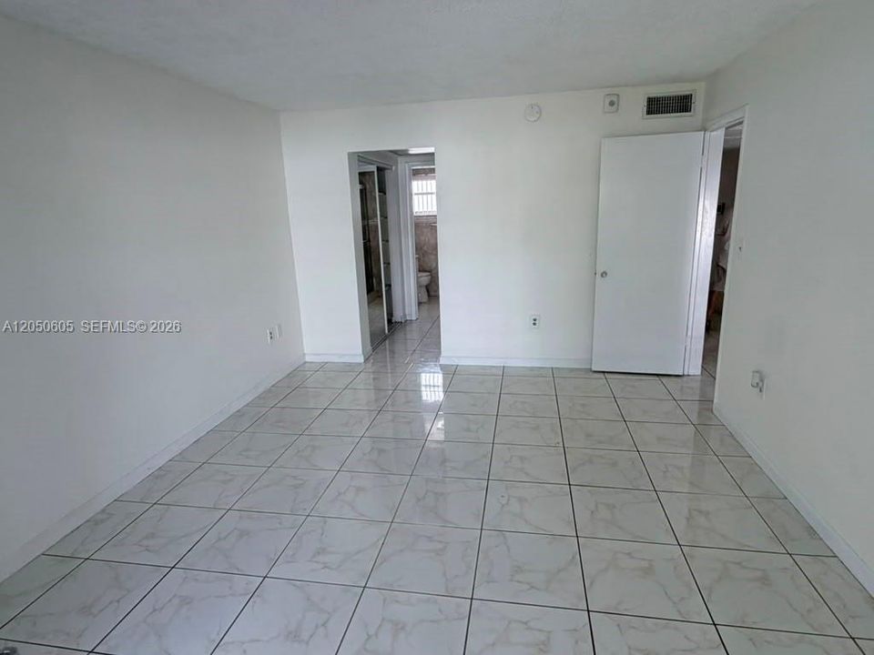 En Renta: $1,650 (1 camas, 1 baños, 850 Pies cuadrados)
