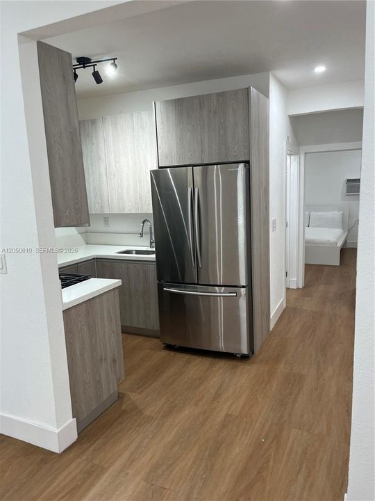 For Rent: $2,500 (1 beds, 1 baths, 525 Square Feet)