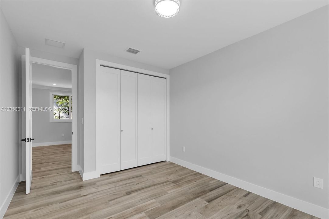 En Venta: $799,000 (3 camas, 2 baños, 1552 Pies cuadrados)