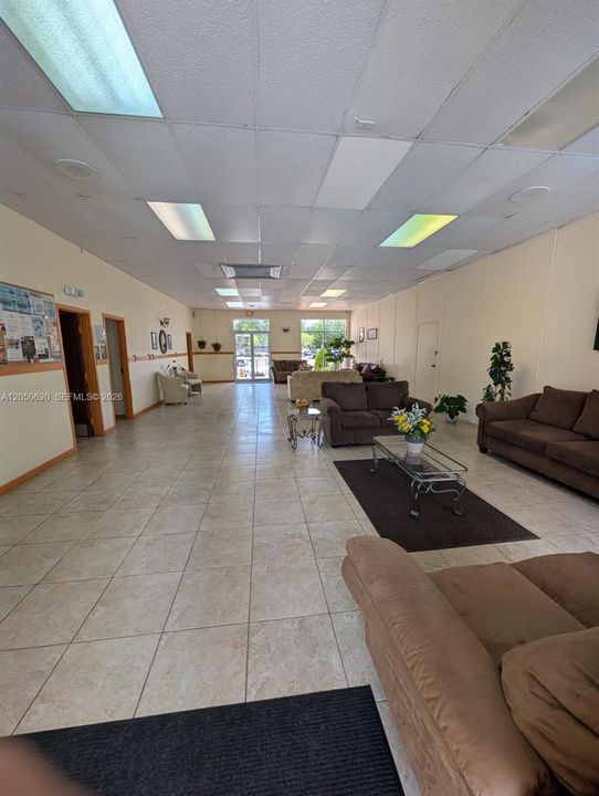 En Venta: $148,000 (2 camas, 2 baños, 1290 Pies cuadrados)