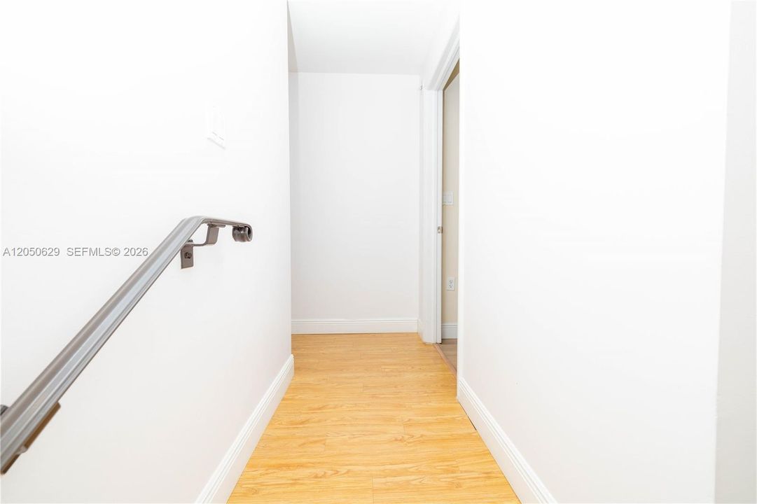 En Venta: $739,000 (3 camas, 2 baños, 1797 Pies cuadrados)