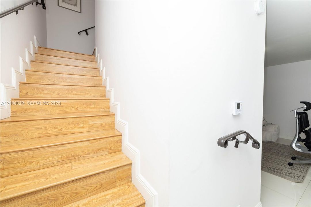 En Venta: $739,000 (3 camas, 2 baños, 1797 Pies cuadrados)