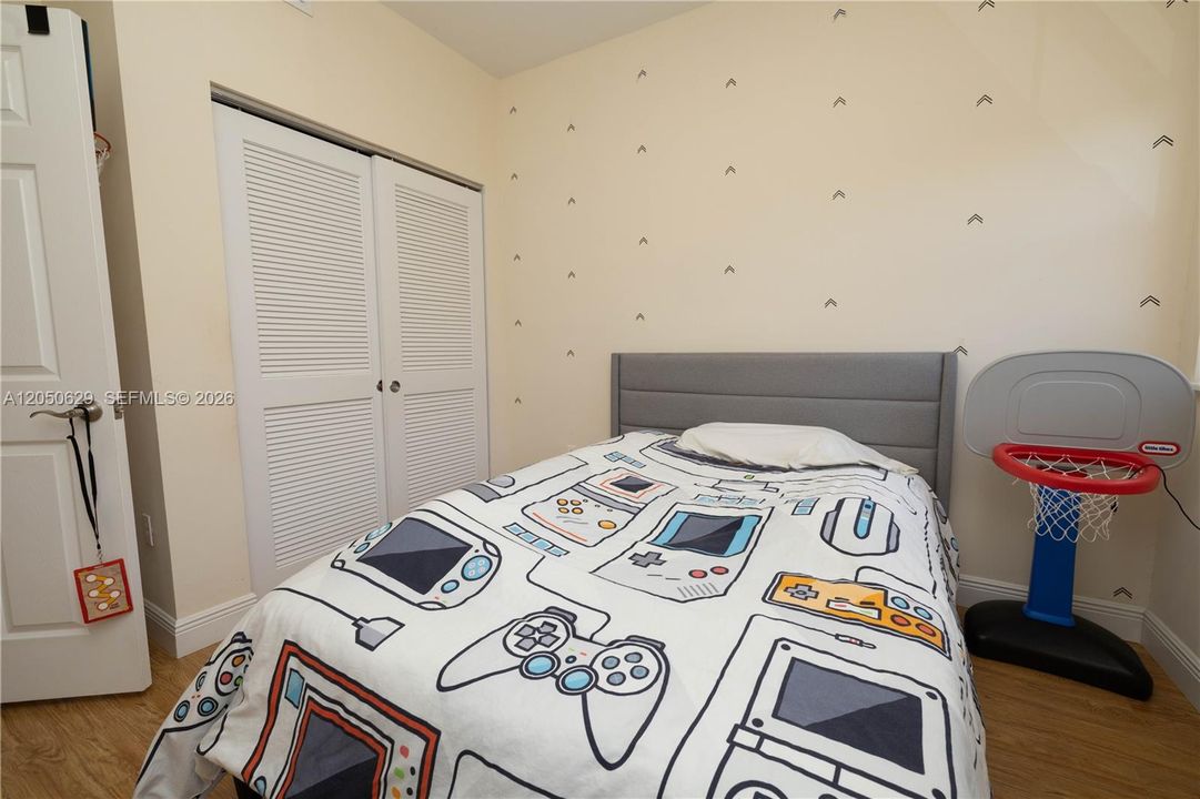 En Venta: $739,000 (3 camas, 2 baños, 1797 Pies cuadrados)