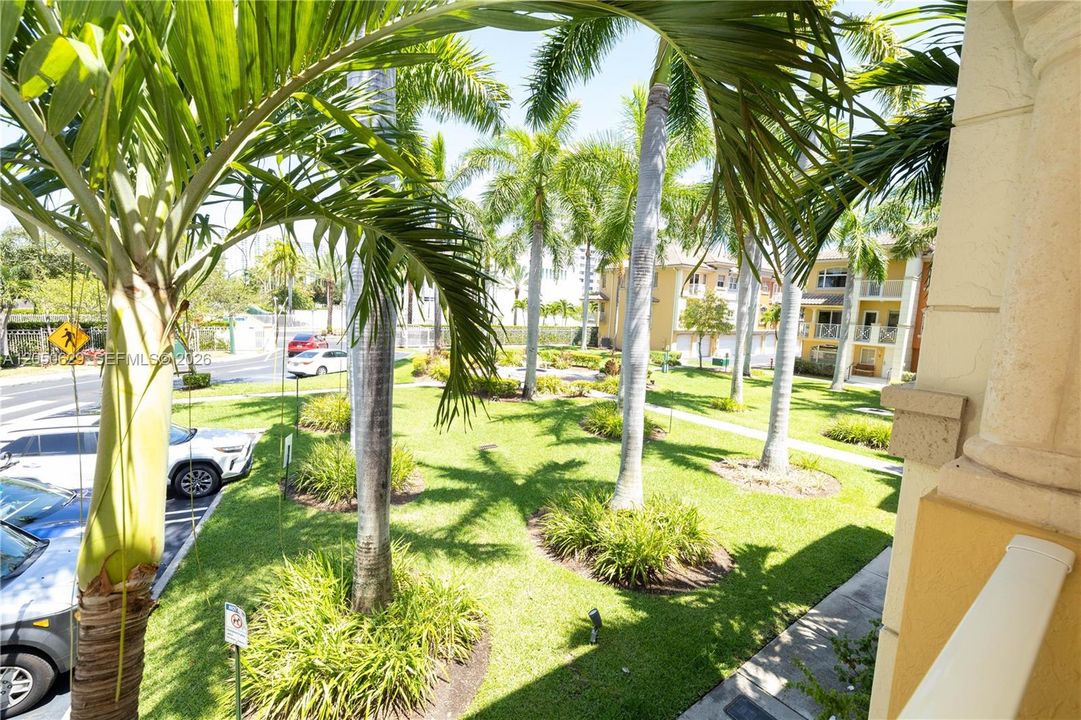 En Venta: $739,000 (3 camas, 2 baños, 1797 Pies cuadrados)