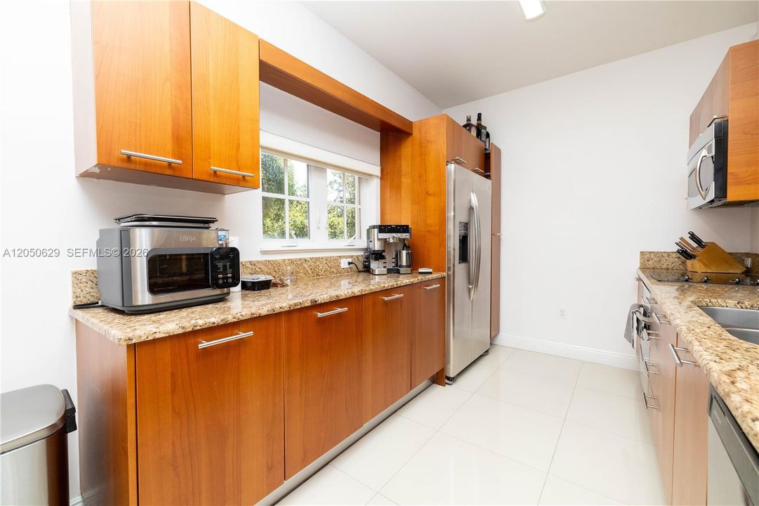 En Venta: $739,000 (3 camas, 2 baños, 1797 Pies cuadrados)