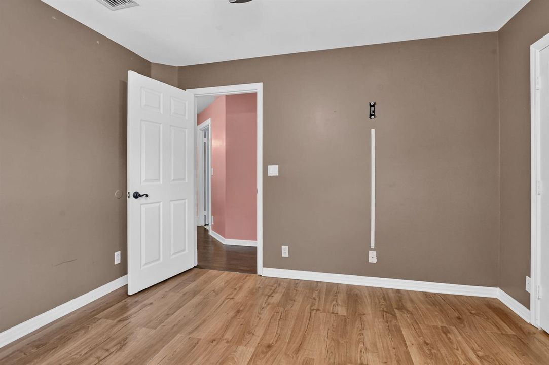 Guest Bedroom 3