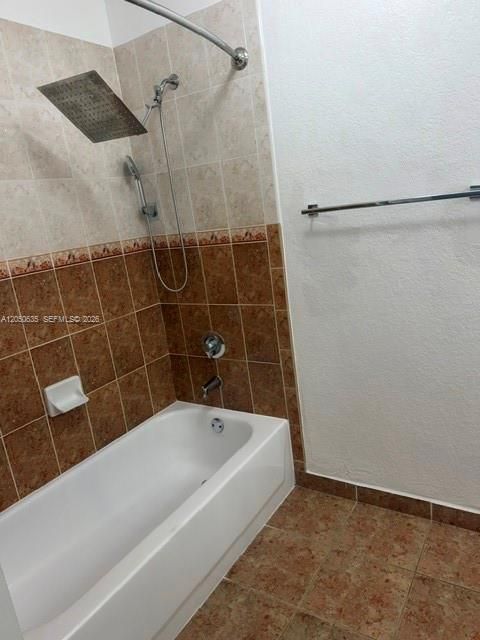 В аренду: $3,000 (4 спален, 2 ванн, 0 Квадратных фут)