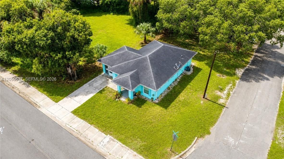 420 MLK BLVD. LaBelle FL 33935