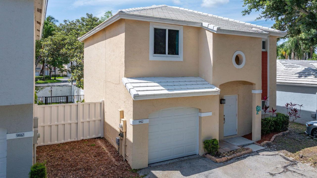 11-web-or-mls-9812 Drone Exteriors-