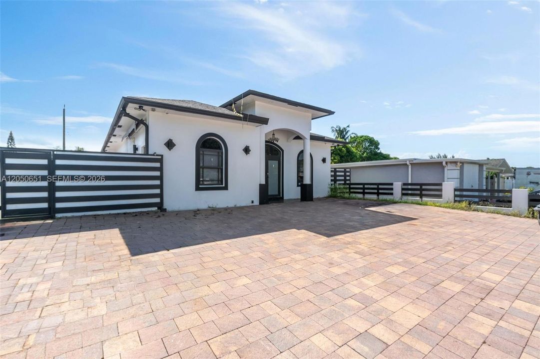 En Venta: $719,999 (0 camas, 0 baños, 2280 Pies cuadrados)