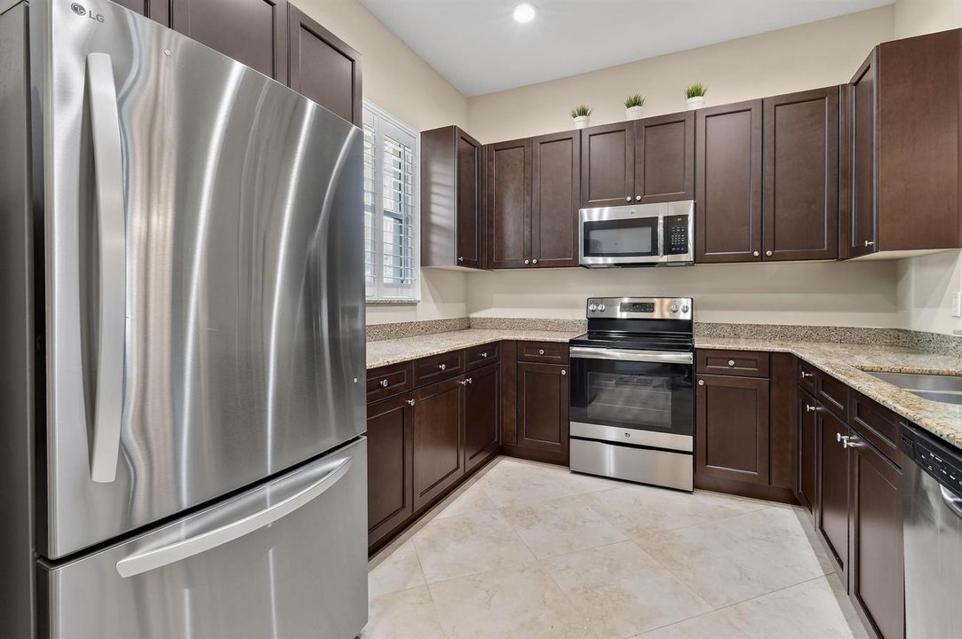 10029SWDuccioLane(25)