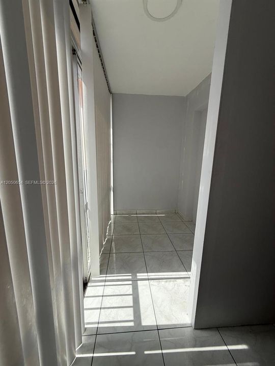 En Venta: $265,000 (2 camas, 2 baños, 925 Pies cuadrados)