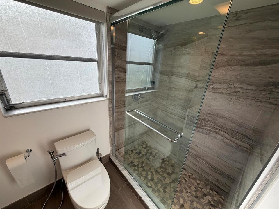 master bath 3