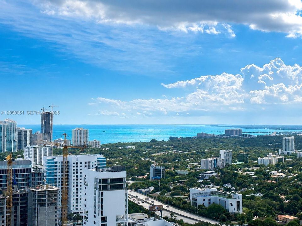 For Sale: $429,000 (1 beds, 1 baths, 848 Square Feet)