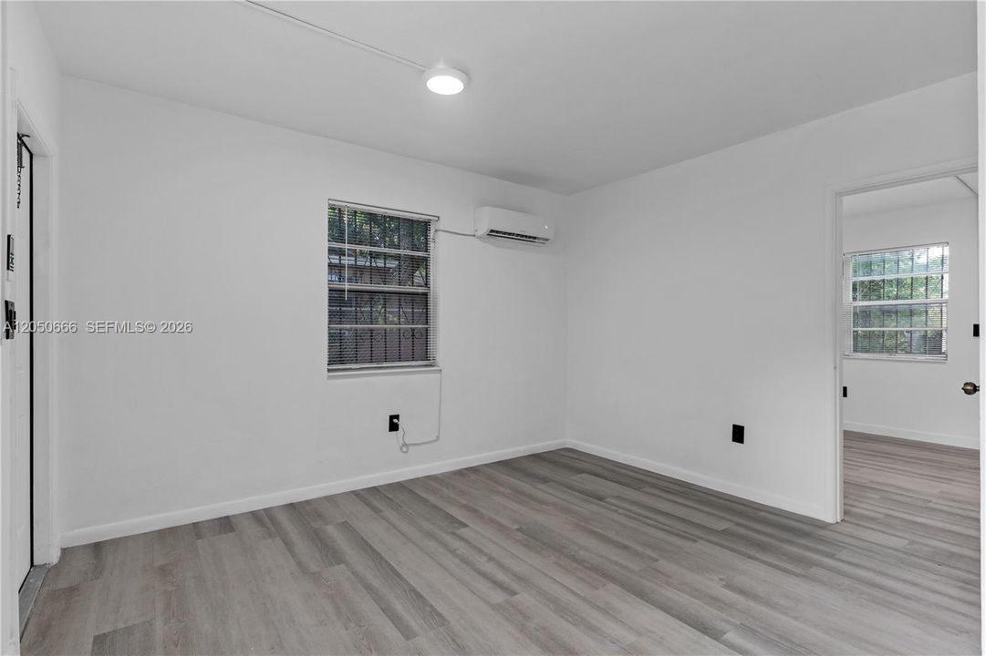 В аренду: $1,900 (1 спален, 1 ванн, 600 Квадратных фут)