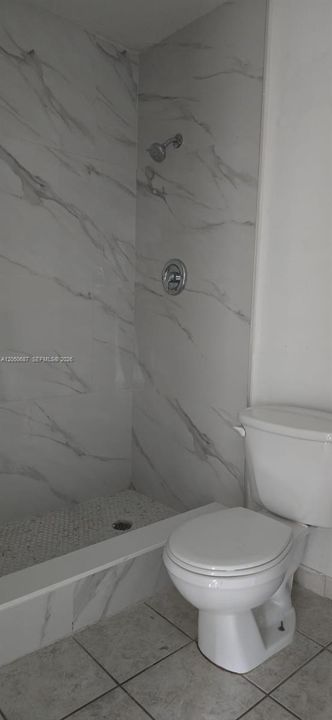 В аренду: $1,600 (2 спален, 2 ванн, 1000 Квадратных фут)