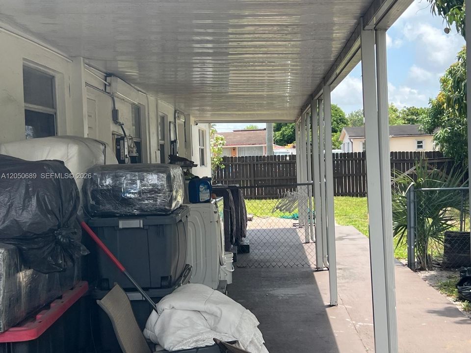 En Venta: $649,000 (0 camas, 0 baños, 1408 Pies cuadrados)