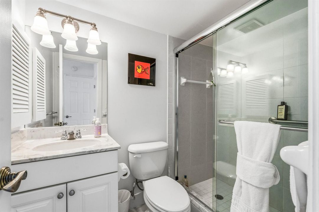 3554 Ocean Drive South - 702-246