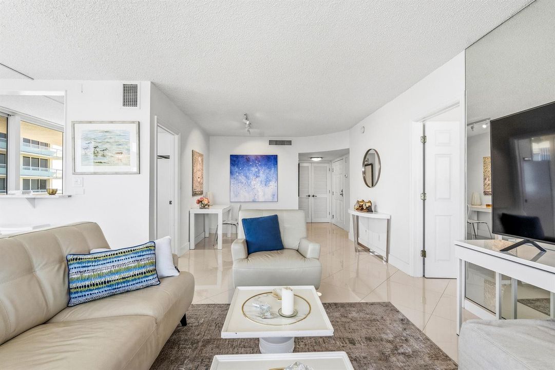 3554 Ocean Drive South - 702-316