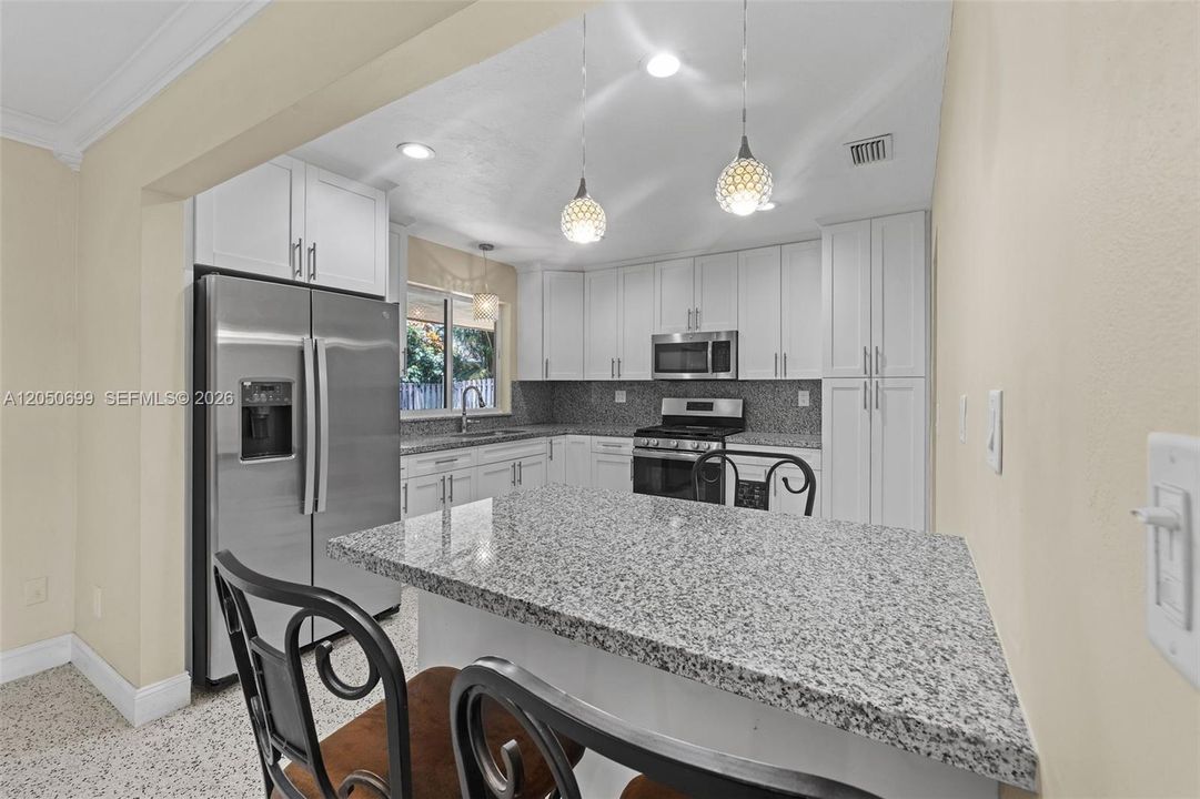 For Sale: $659,000 (5 beds, 3 baths, 1715 Square Feet)