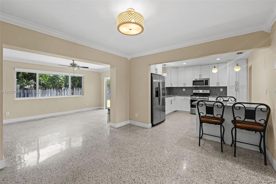 For Sale: $659,000 (5 beds, 3 baths, 1715 Square Feet)