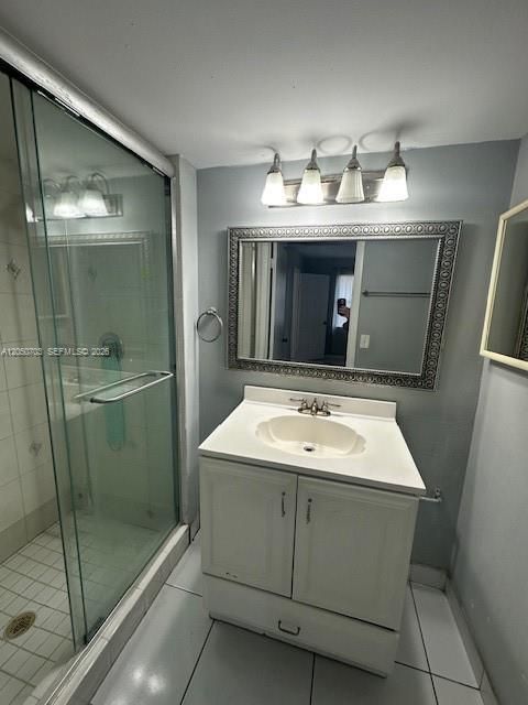 На продажу: $195,000 (2 спален, 2 ванн, 956 Квадратных фут)